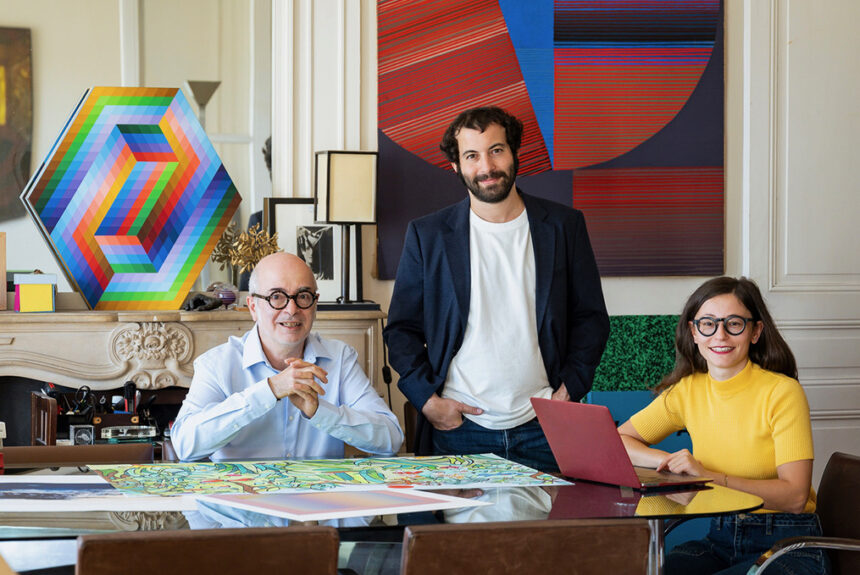 Nouvelle identité, Galerie Place des Arts
